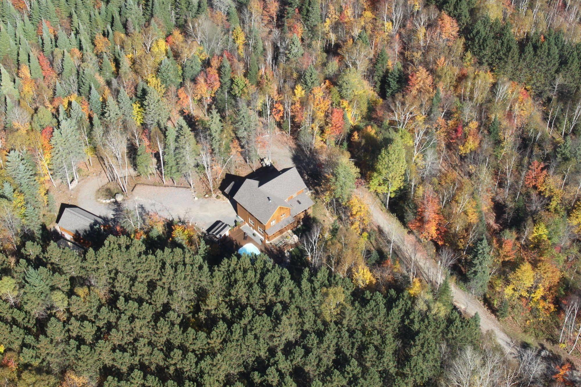Escale Du Nord Acomodação com café da manhã Mont-Tremblant Exterior foto